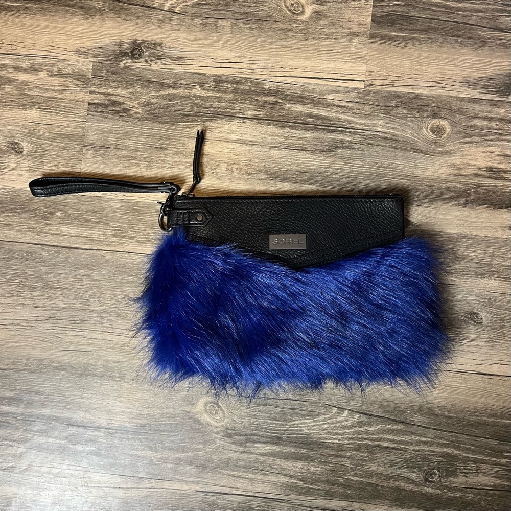 SOREL Fuzzy Clutch Bag